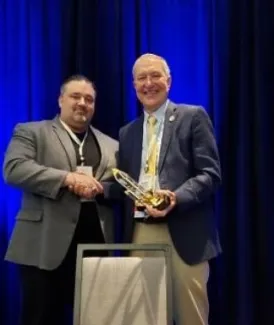 The Florida Orthopaedic Society welcomes Dr. Kevin Farmer as their 68th President